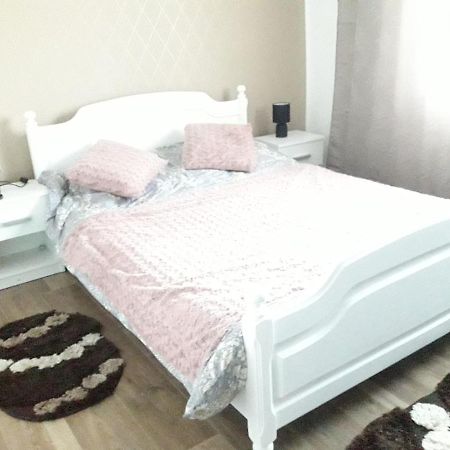 Sweet Home Бузау Екстериор снимка