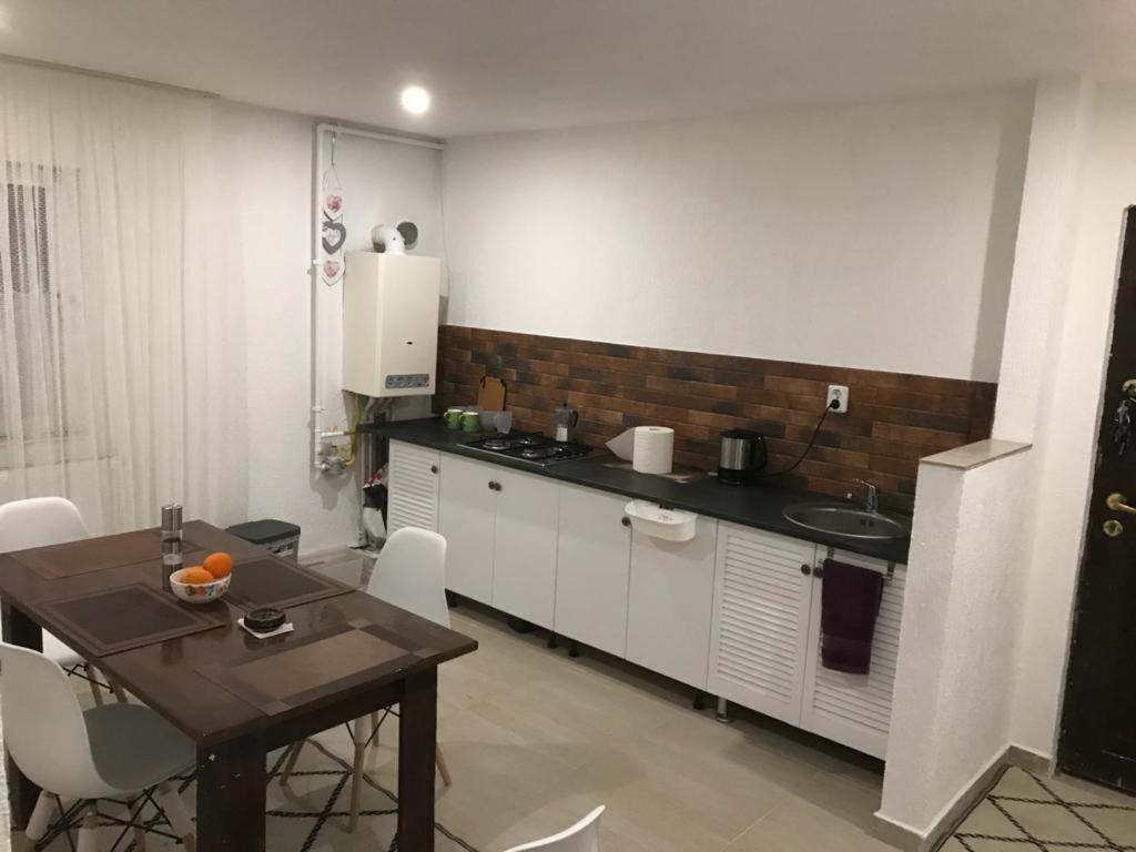 Sweet Home Бузау Екстериор снимка
